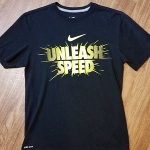 Mens Nike Dri - Fit t-shirt size Medium
